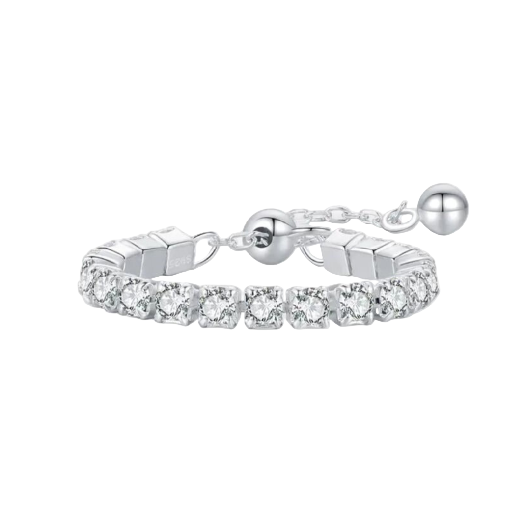 An adjustable 925 sterling silver chain ring with a series of shimmering stones set in a linked chain design.