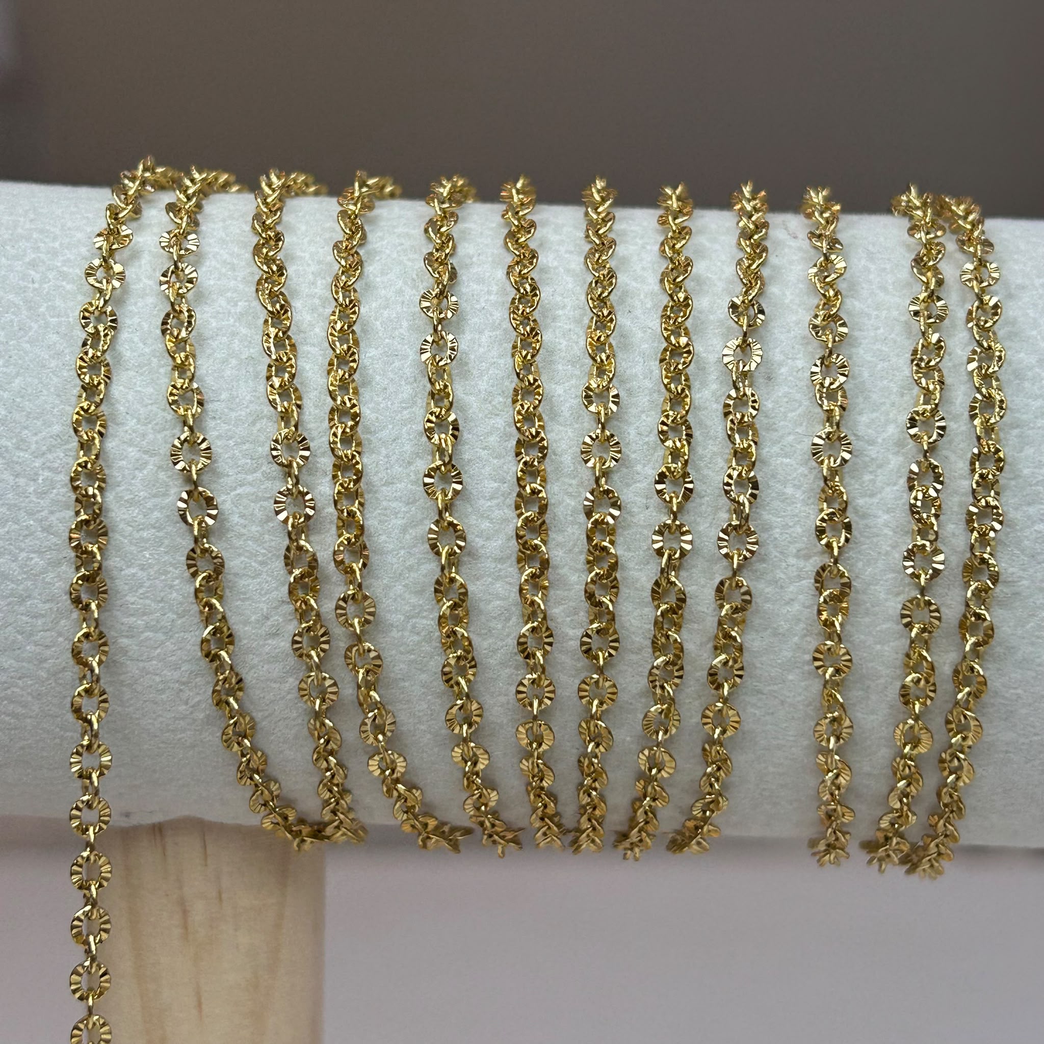 2.4mm Textured Sunburst Chain