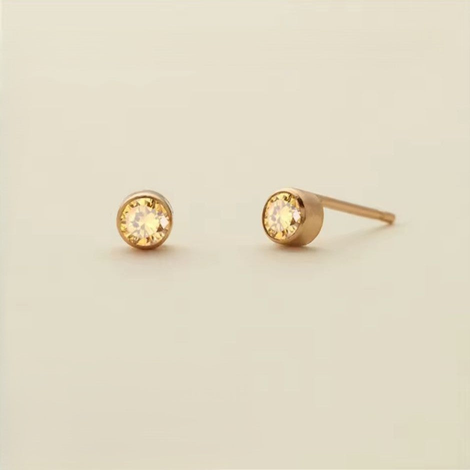 Birthstone Stud Earring – 4mm, 14K Gold Stainless Steel