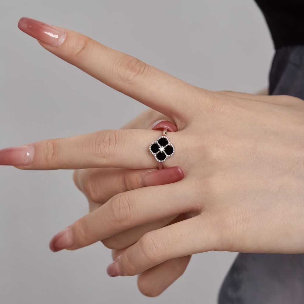 Clover Ring 925 Sterling Silver (Black/White) adjustable
