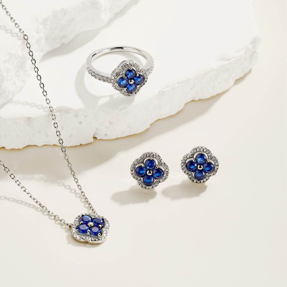 5A CZ Clover Sapphire Necklace