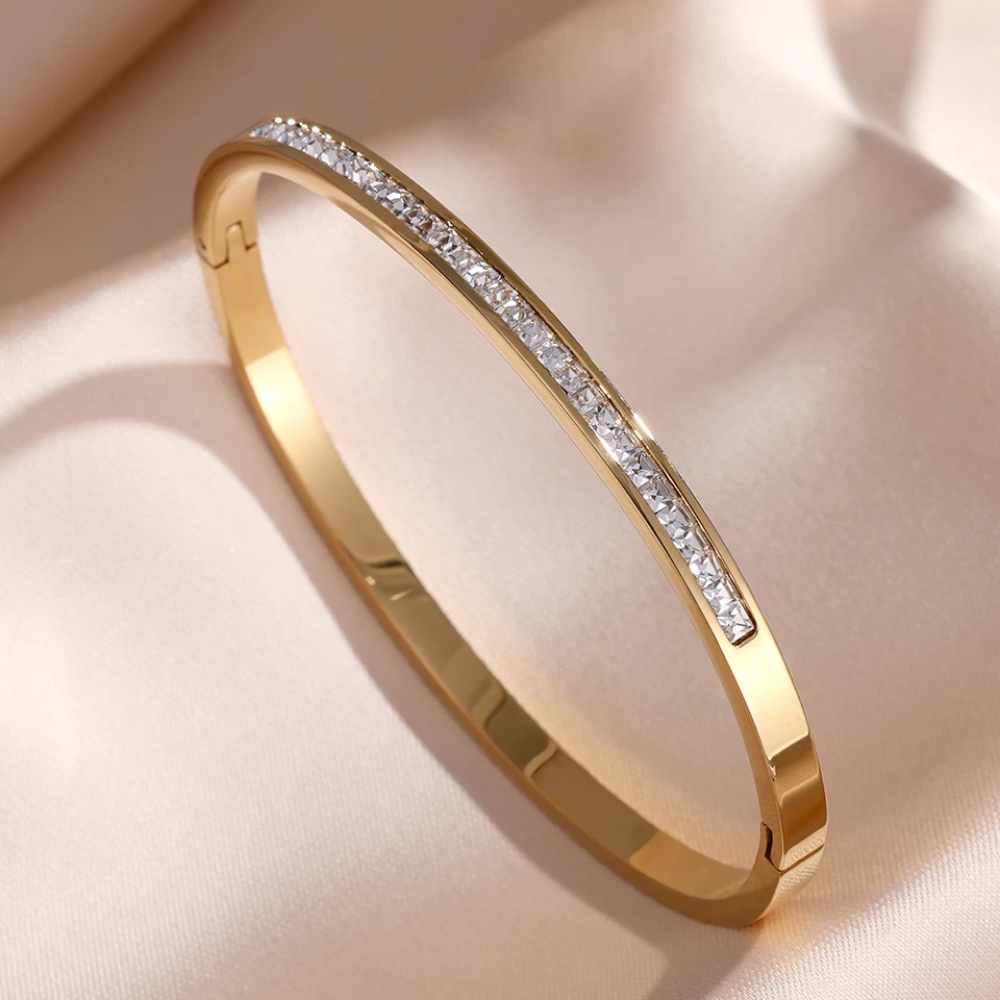 2nd variant from Set of 5 Stacker Bangles Stainless Steel Gold