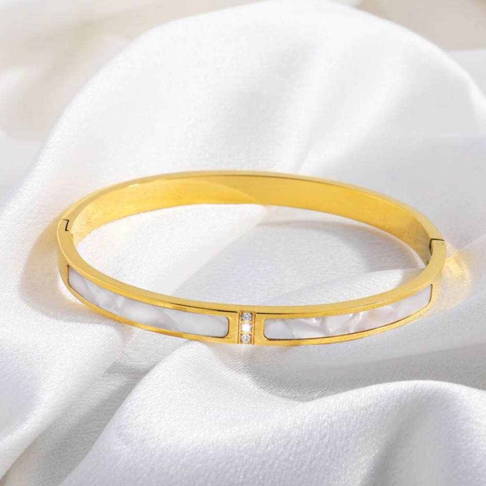 3rd variant from Set of 5 Stacker Bangles Stainless Steel Gold