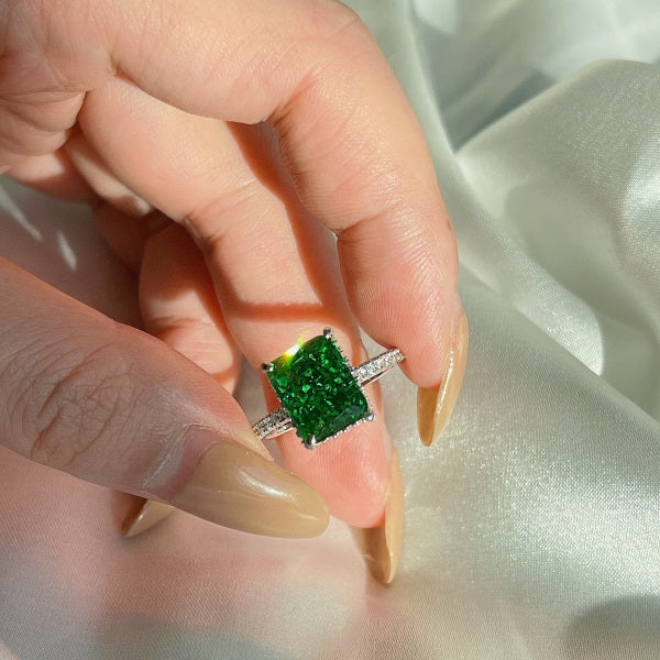 4.0 ct Rectangle Radiant Diamond Stimulant 8A CZ - Crushed Ice Engagement Ring (6 Colours)
